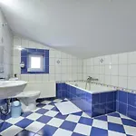 Rezydencja Karnat I I Ii Отель
