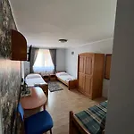 Отель Rezydencja Karnat I I Ii