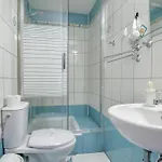 Отель Rezydencja Karnat I I Ii