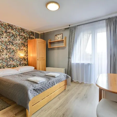 Rezydencja Karnat I I Ii * Карпач