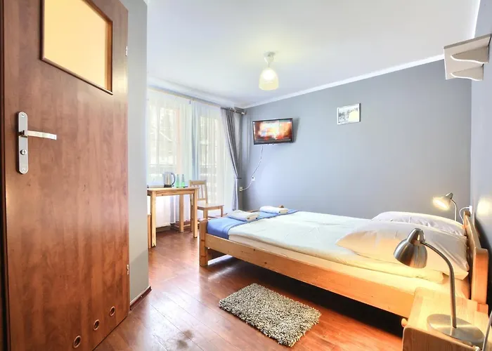 Rezydencja Karnat I I Ii Отель *