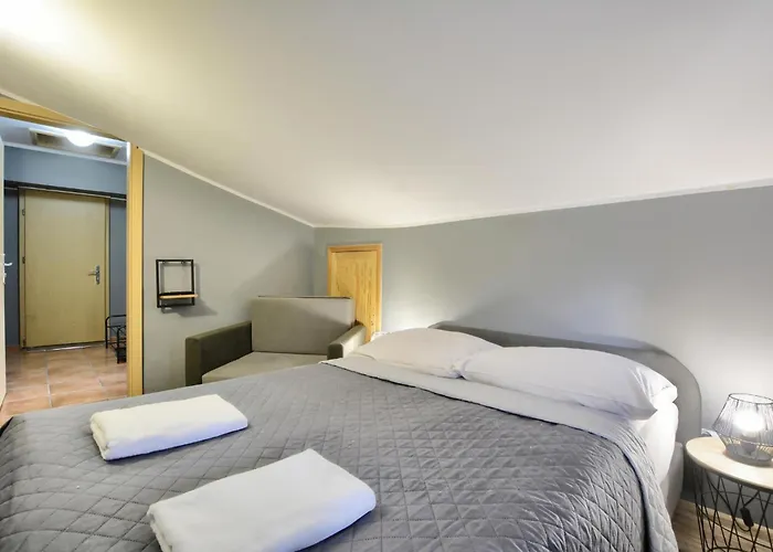 Rezydencja Karnat I I Ii Отель *