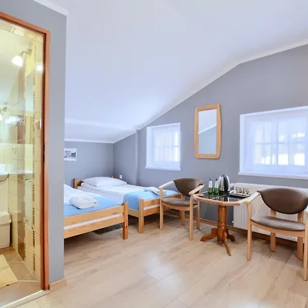 호텔 Rezydencja Karnat I I Ii 카르파츠