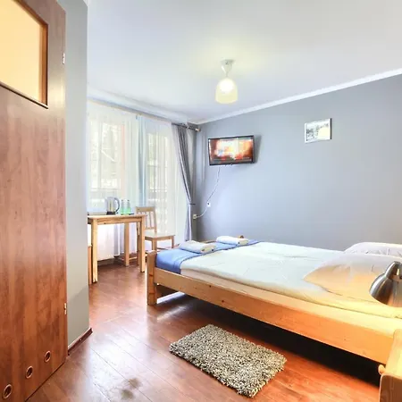 Rezydencja Karnat I I Ii 호텔 *