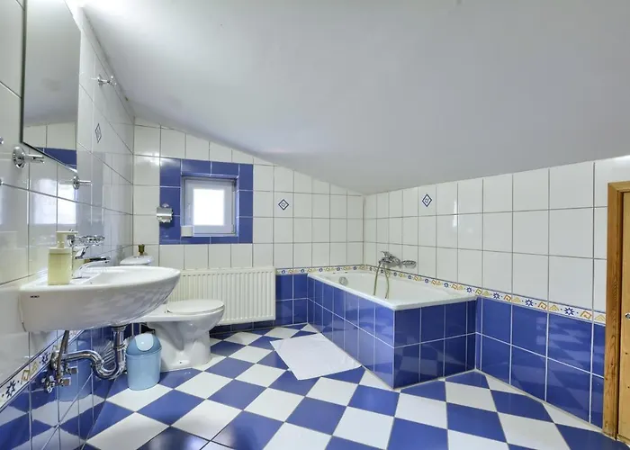 Rezydencja Karnat I I Ii Hotel