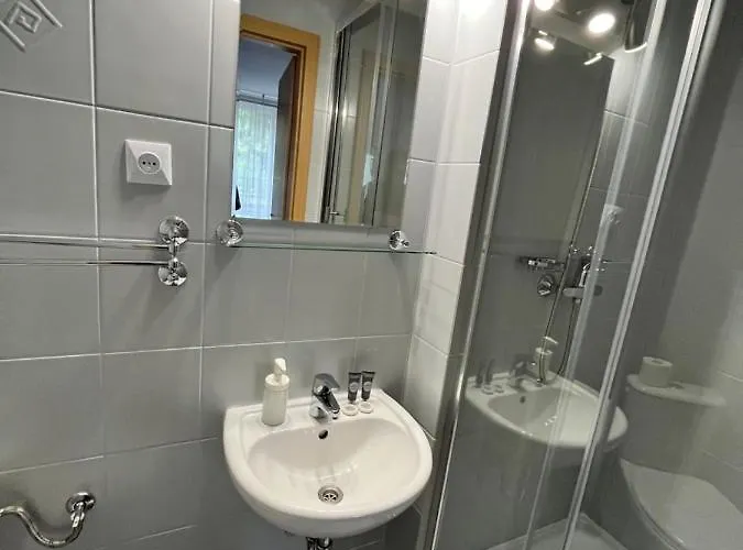 Hotel Rezydencja Karnat I I Ii